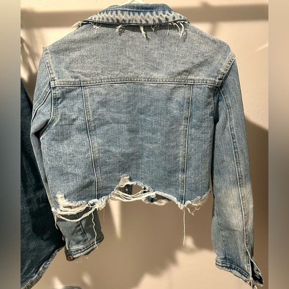 KanCan Women's Cropped Distressed Blue Denim Jacket - Picture 3 of 3
